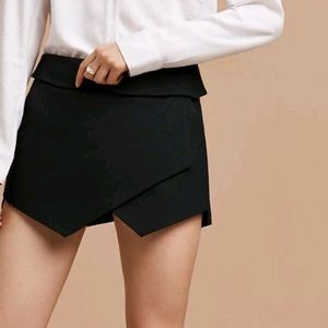 Aritzia Talula skort